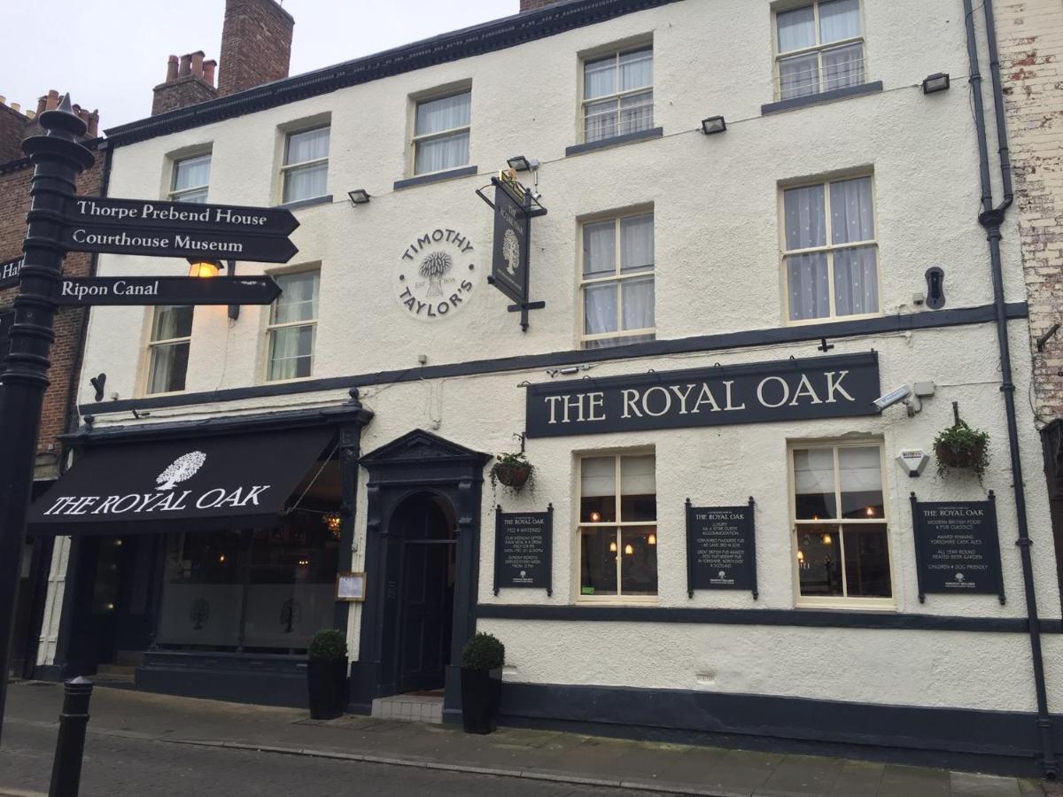Bed and Breakfast The Royal Oak Ripon Esterno foto